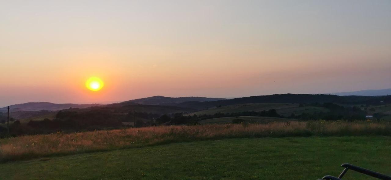 Mountaintop Panoramaview Casa In Bihor Apuseni Vadu Crisului Luaran gambar